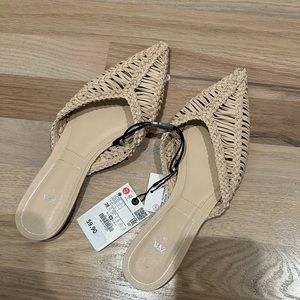 7.5 zara slides